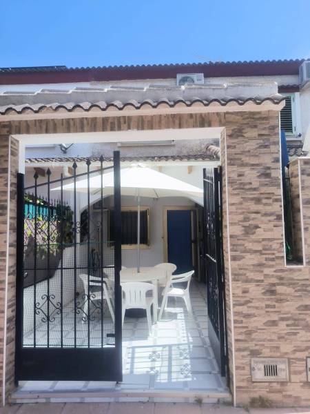 duplex v Los Alcázares